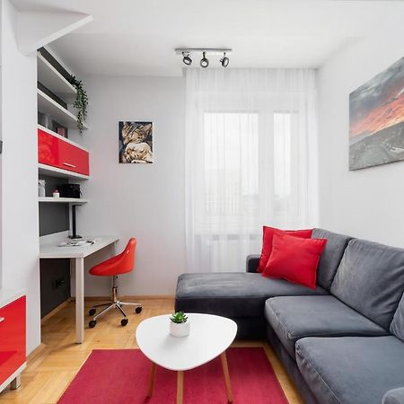 Lagiewniki Sanctuary One Bedroom Apartment By Renters Krasków Exterior foto